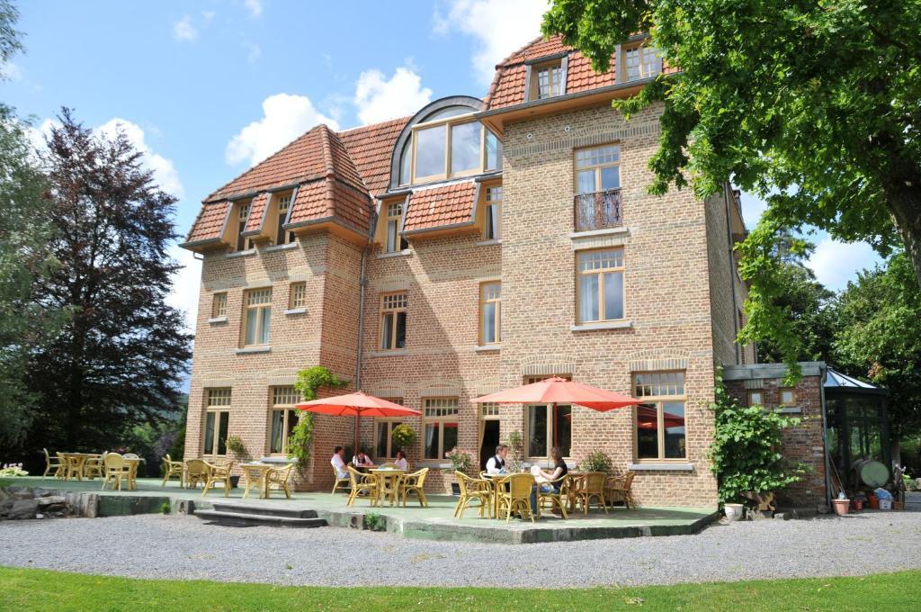Les Tilleuls Hotel Jupille Exterior foto